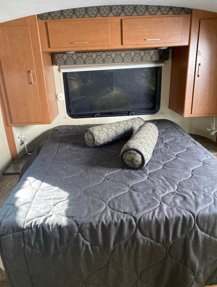 2013 Keystone Vantage 29 - Image 9