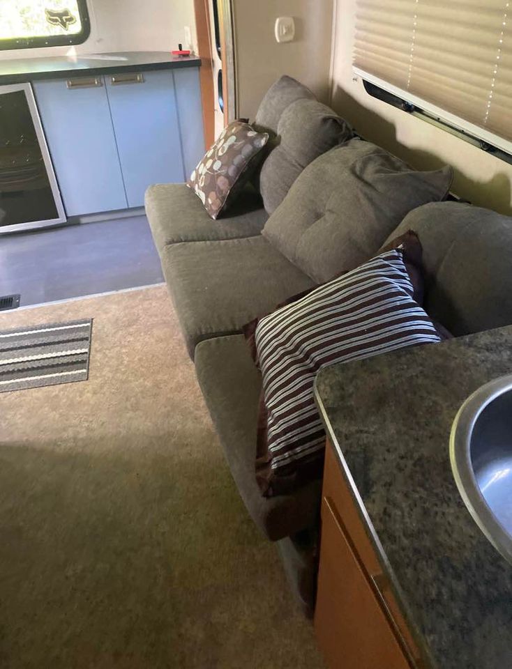 2013 Keystone Vantage 29 - Image 13