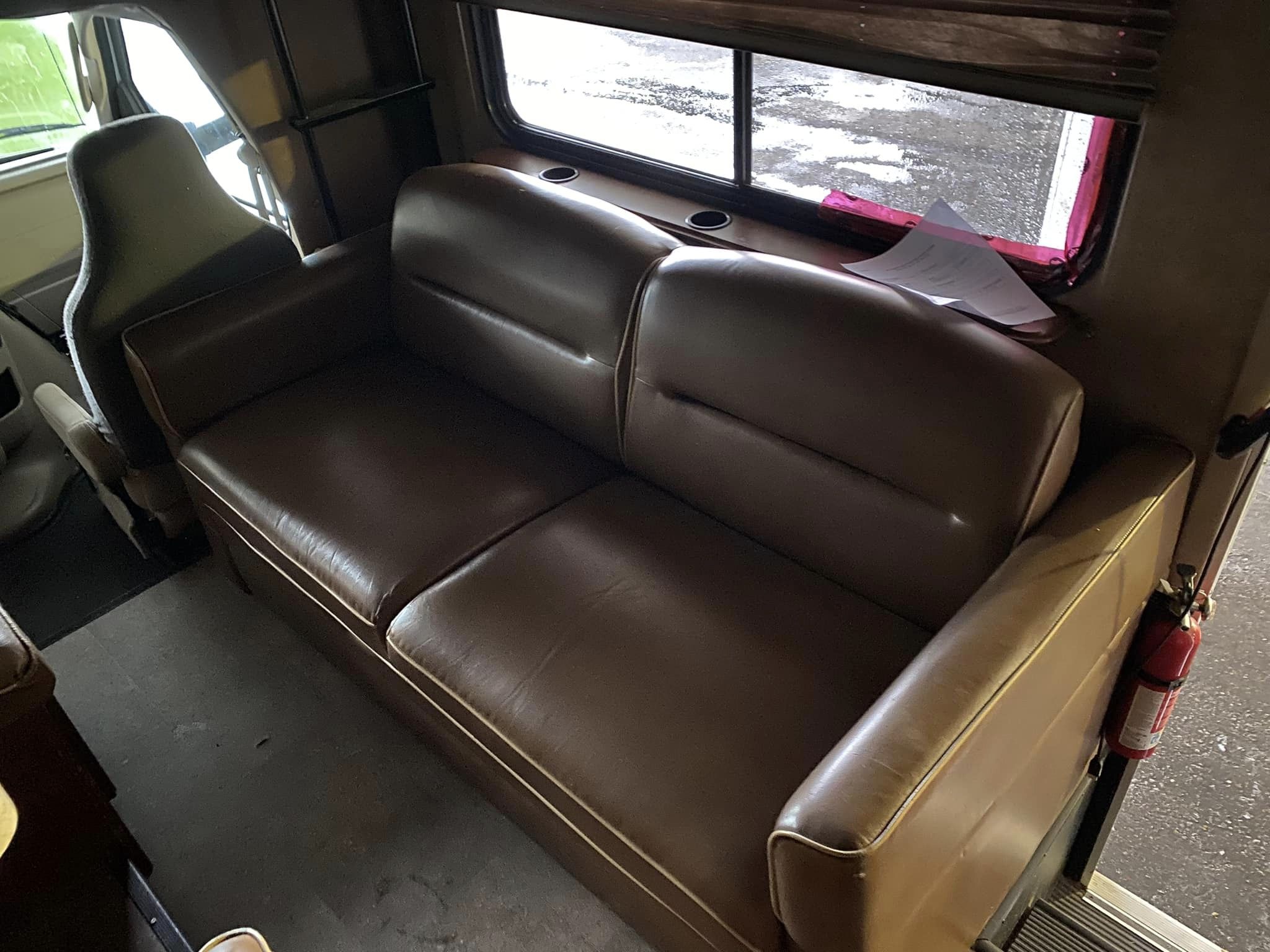 2015 Sunseeker 2700CD Motorhome - Image 14