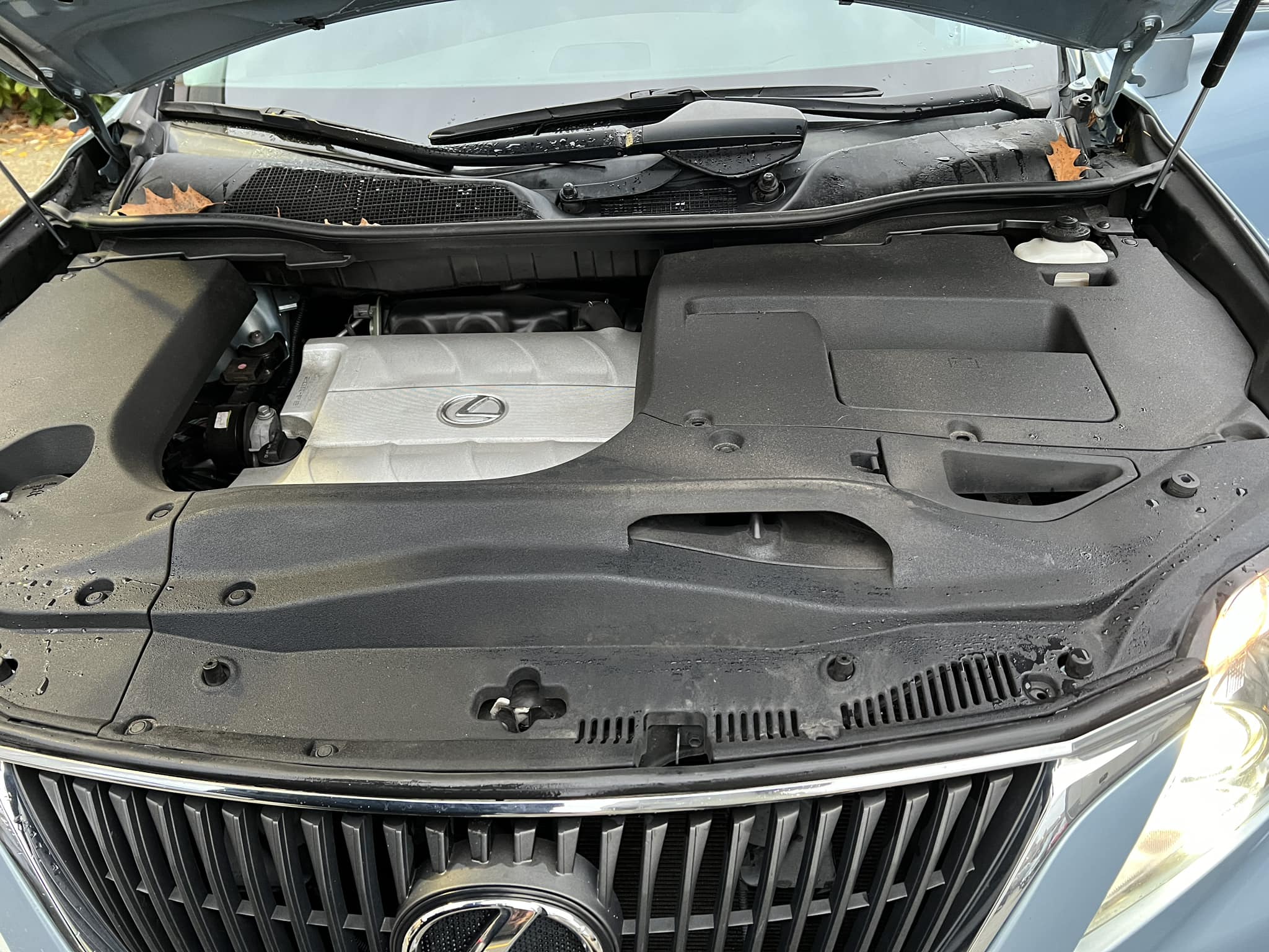 2011 Lexus RX 350 3.5L V6 - Image 12