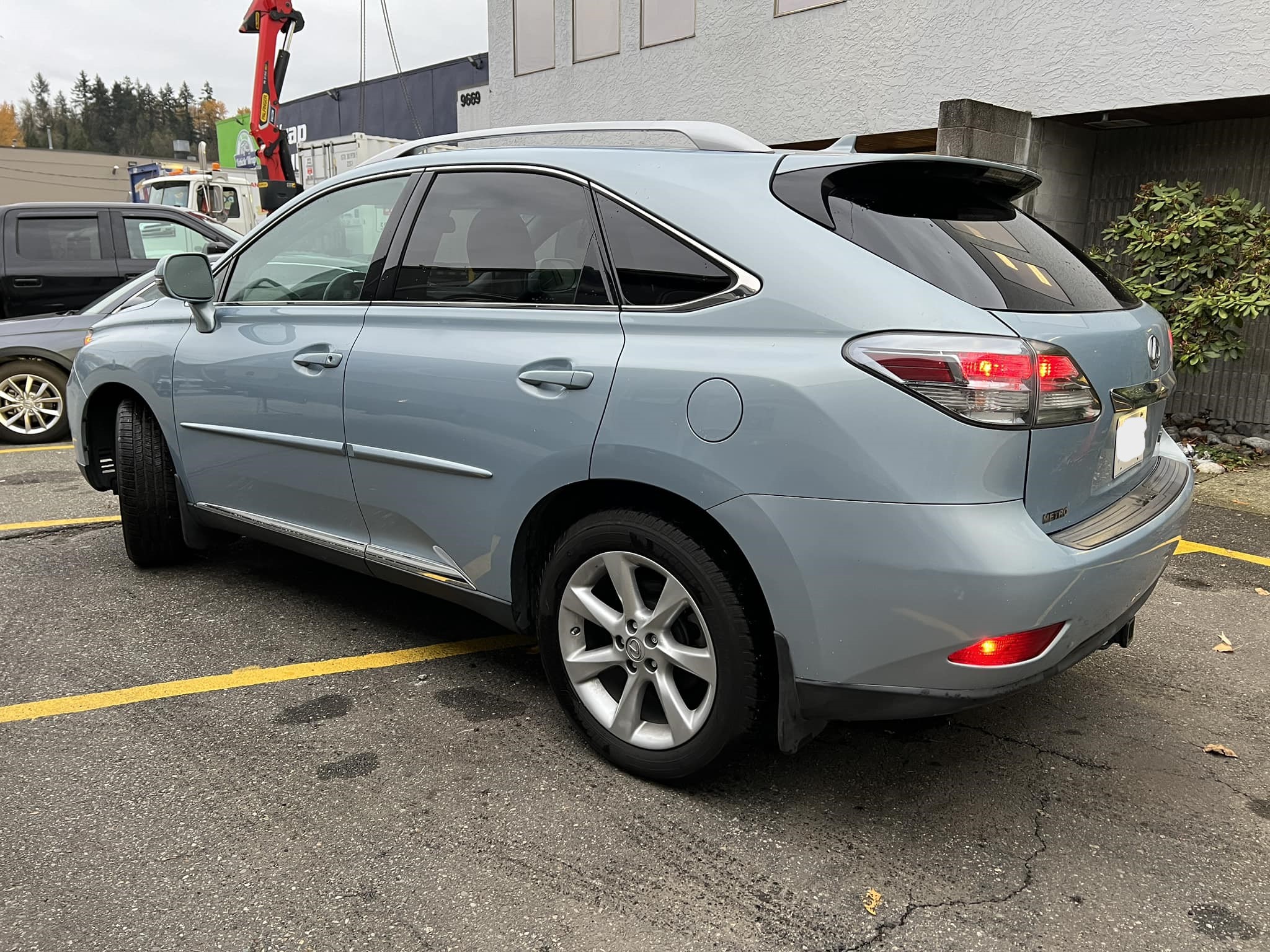 2011 Lexus RX 350 3.5L V6 - Image 3