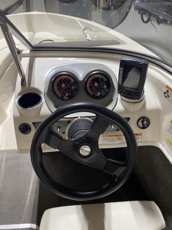2015 Bayliner Flight Boat 175 - Image 12