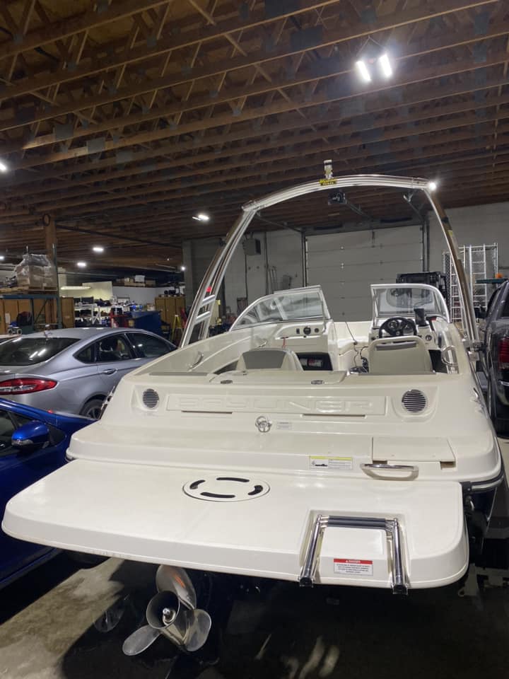 2015 Bayliner Flight Boat 175 - Image 6