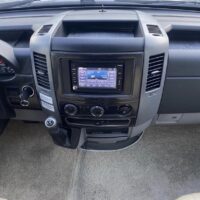 2017 Winnebago Navion Motorhome - Image 13