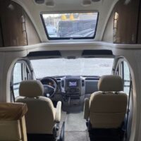 2017 Winnebago Navion Motorhome - Image 12