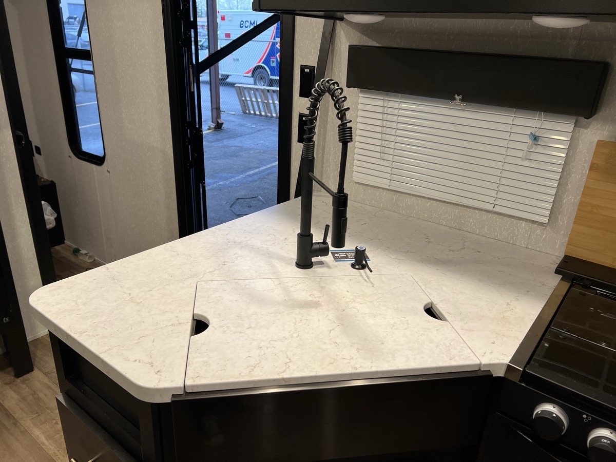 2022 Forest River Grey Wolf Travel Trailer 23DBH - Image 13