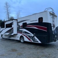 2022 Thor Hurricane Class A Motorhome - Image 6