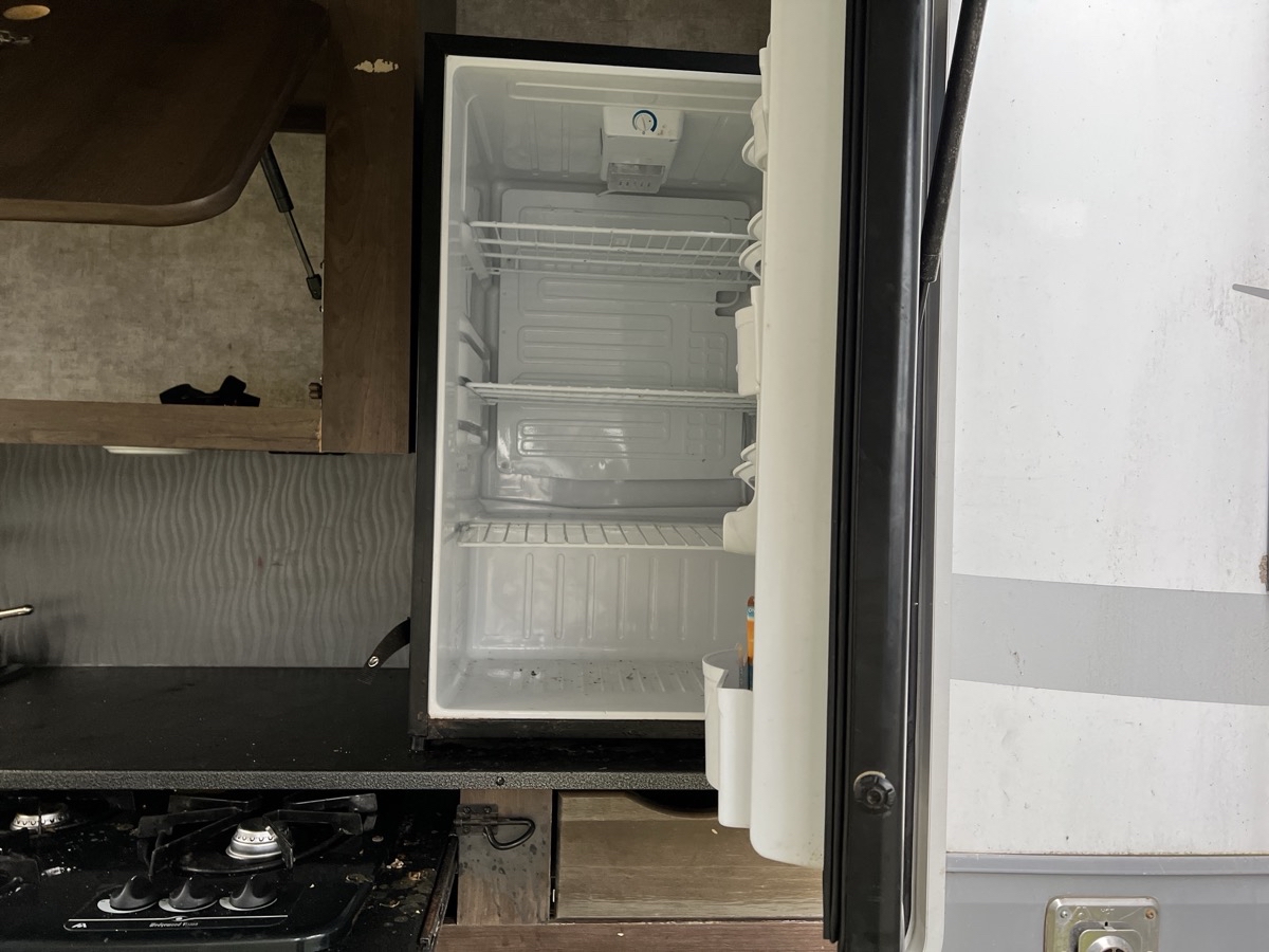 2017 Highland Ridge Roamer Travel Trailer 310BHS - Image 45