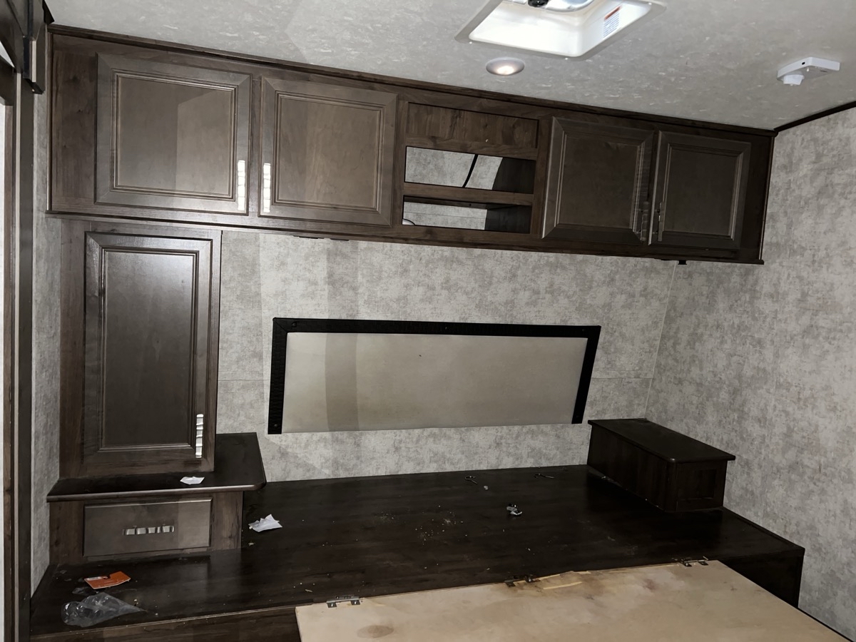 2017 Highland Ridge Roamer Travel Trailer 310BHS - Image 31