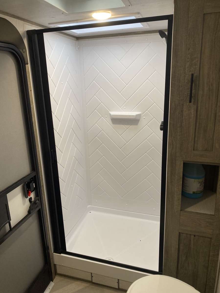 2022 Salem Hemisphere Travel Trailer 26BHHL - Image 21