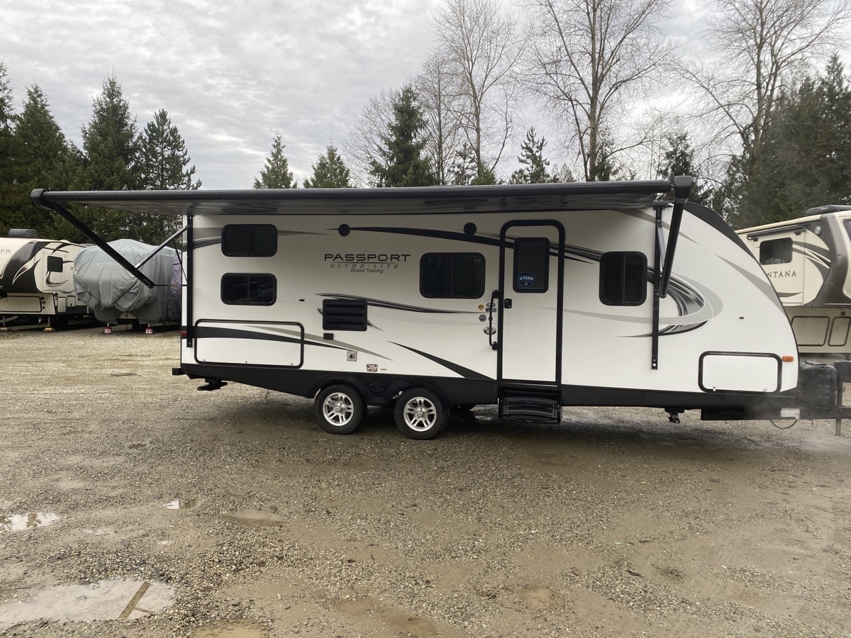 2018 Keystone Passport 2400 - Image 6