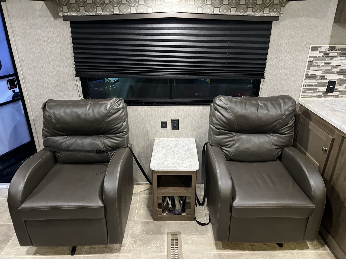 2020 Dutchman MFG Aspen Trail - Image 17