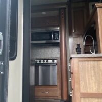 2016 Keystone Montana Travel Trailer 3711FL - Image 13