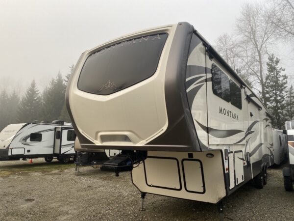 2016 Keystone Montana Travel Trailer 3711FL