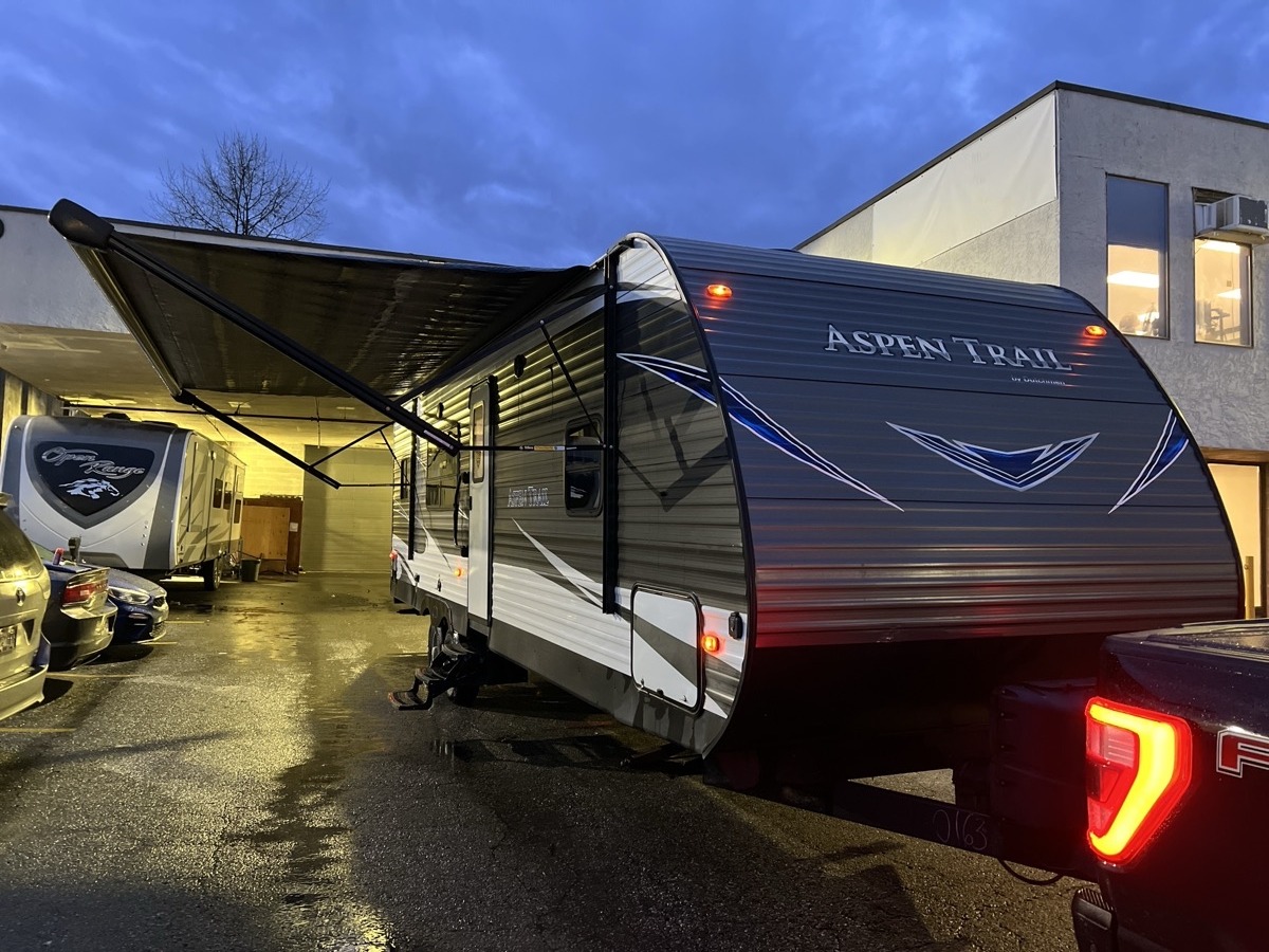 2020 Dutchman MFG Aspen Trail - Image 3