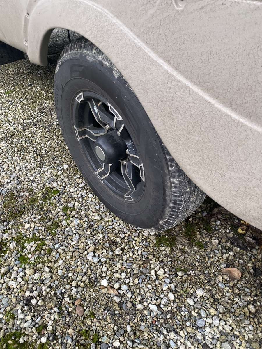 2022 Salem Hemisphere Travel Trailer 26BHHL - Image 22