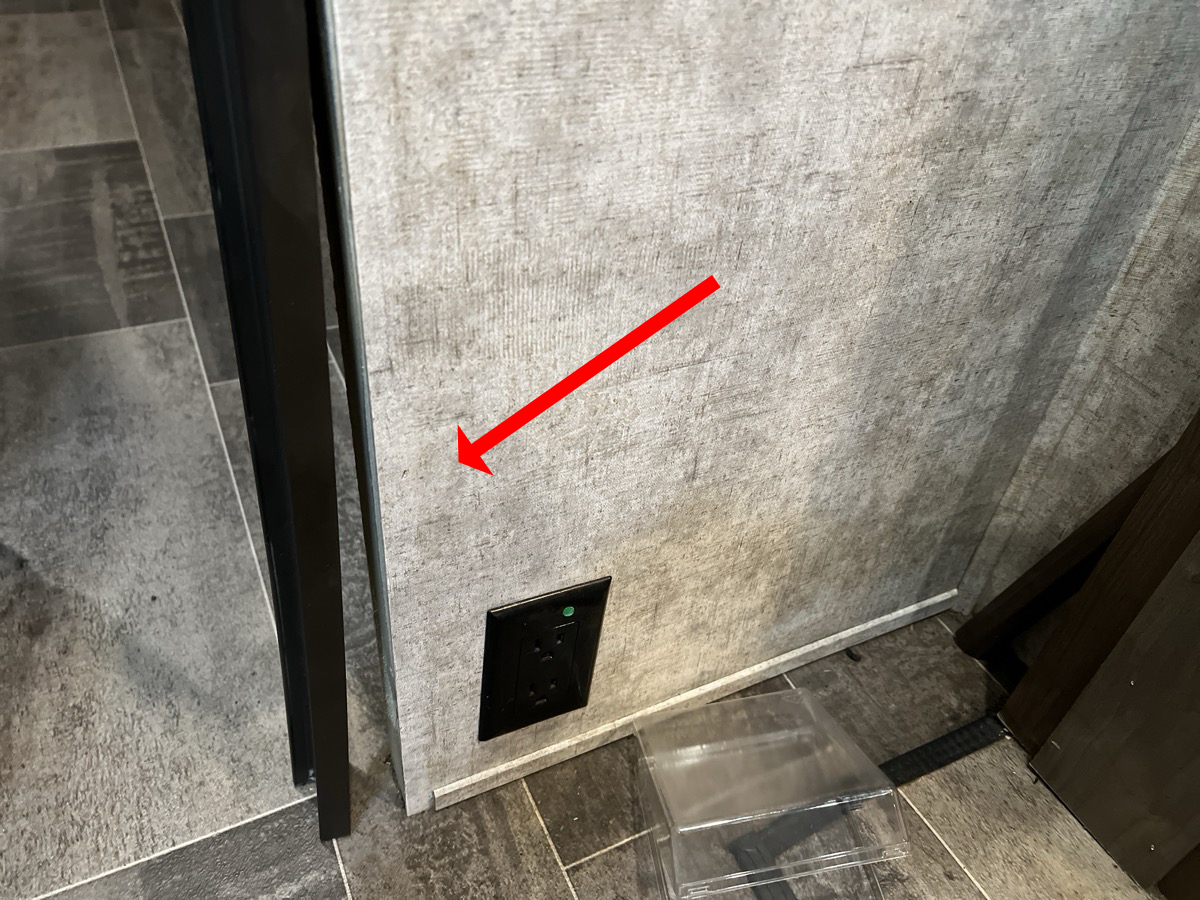 2017 Highland Ridge Roamer Travel Trailer 310BHS - Image 37