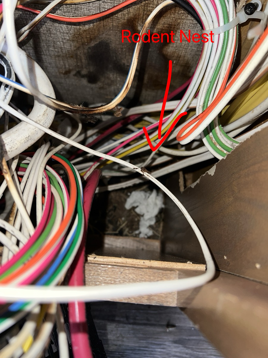 2016 Keystone Montana Travel Trailer 3711FL - Image 22