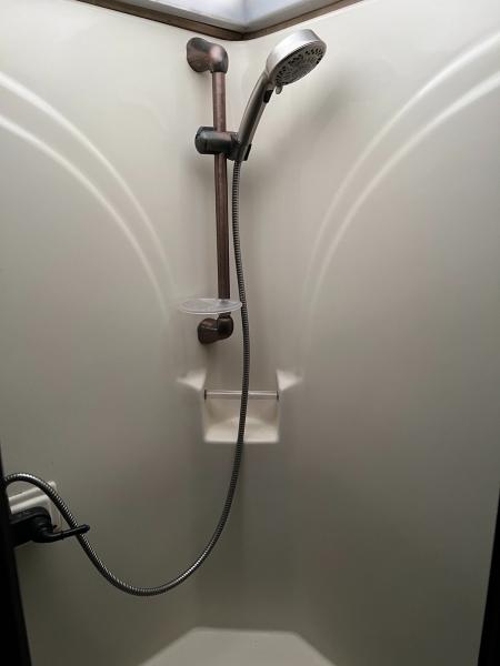 2010 Forest River Cardinal 3625RT Travel Trailer - Image 23