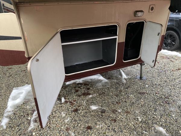 2010 Forest River Cardinal 3625RT Travel Trailer - Image 7