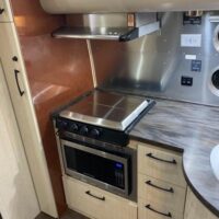 2019 Airstream International Serenity 25 FB Travel Trailer - Image 15