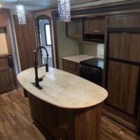 2016 Evergreen I-GO 27RBD Travel Trailer - Image 9
