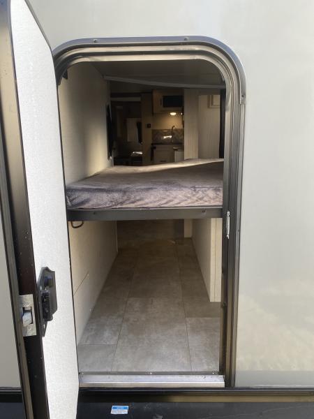 2021 Coachmen Apex Ultra Lite 284BHS Travel Trailer - Image 25