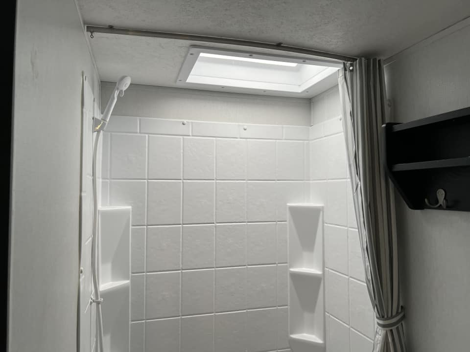 2022 Forest River Coachmen Travel Trailer 257BHS - Image 22