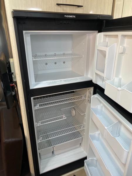 2019 Airstream International Serenity 25 FB Travel Trailer - Image 19