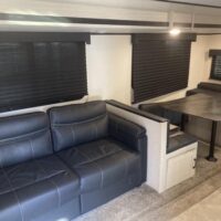 2021 Coachmen Apex Ultra Lite 284BHS Travel Trailer - Image 12