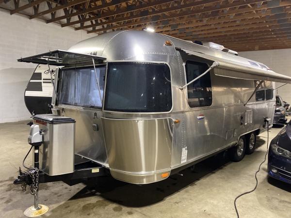 2019 Airstream International Serenity 25 FB Travel Trailer