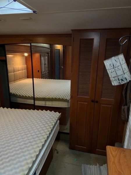 2010 Forest River Cardinal 3625RT Travel Trailer - Image 14