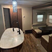 2016 Evergreen I-GO 27RBD Travel Trailer - Image 10