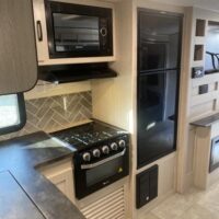 2021 Coachmen Apex Ultra Lite 284BHS Travel Trailer - Image 13