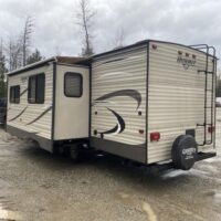 2016 Keystone Hideout 26BHS Travel Trailer - Image 4