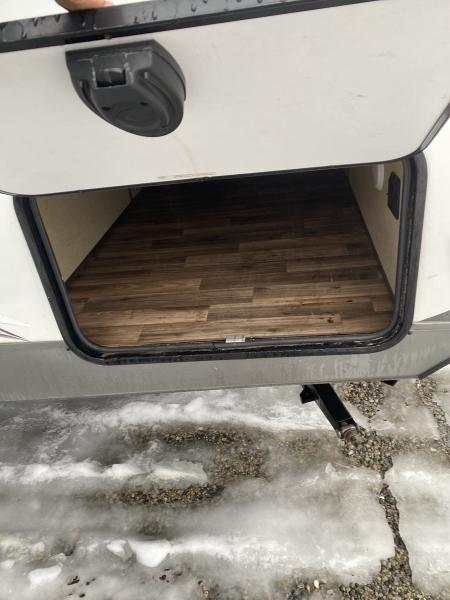 2016 Evergreen I-GO 27RBD Travel Trailer - Image 23