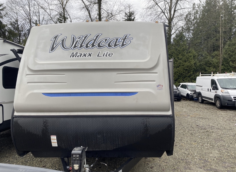 2018 Forest River WildCat Maxx Lite Travel Trailer - Image 3
