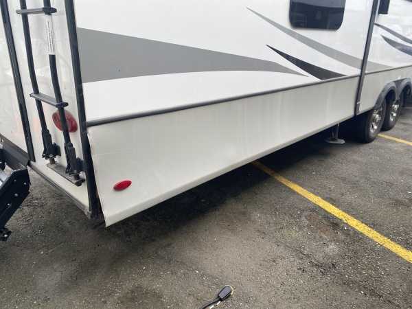 2022 Keystone Avalanche 390DS - Image 49