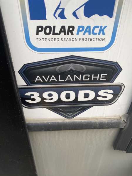 2022 Keystone Avalanche 390DS - Image 31