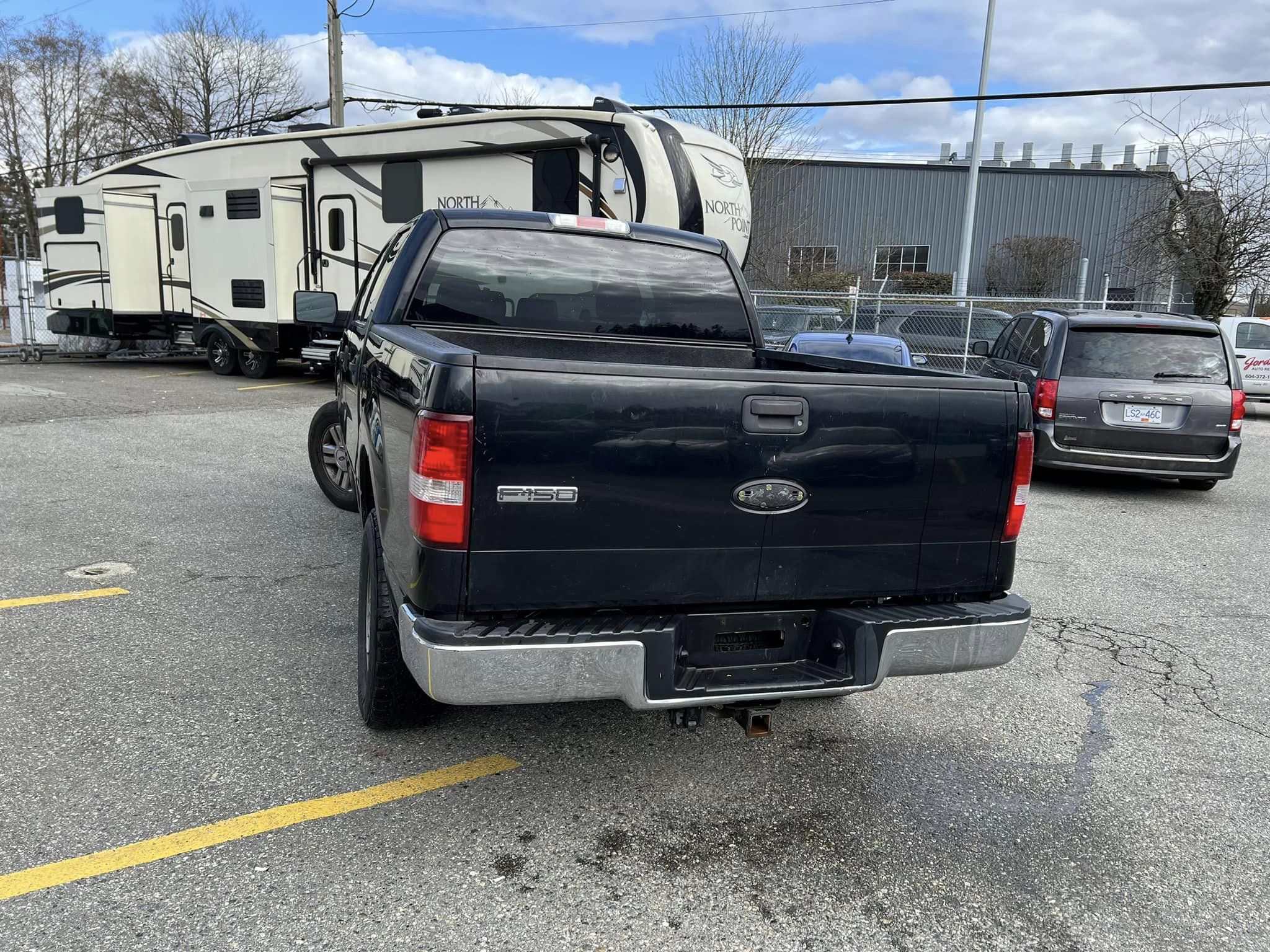 2004 Ford F-150 XLT SuperCrew 4WD 4.6L V8 - Image 5