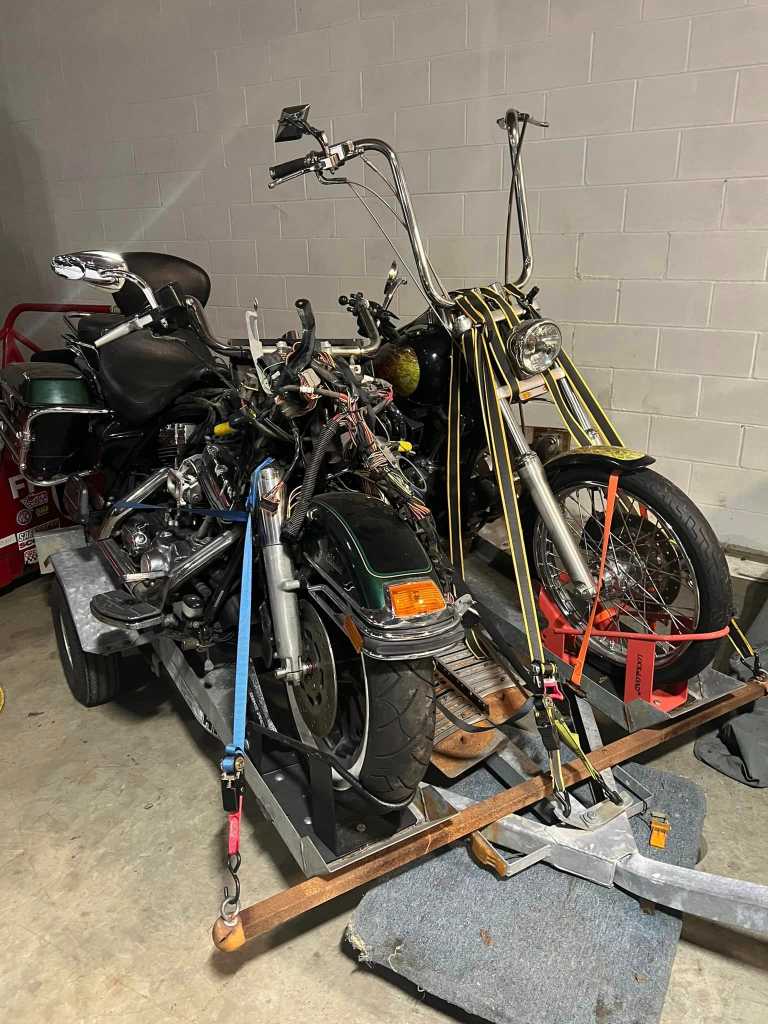 Pair of Harley Davidsons - Project/Parts Only