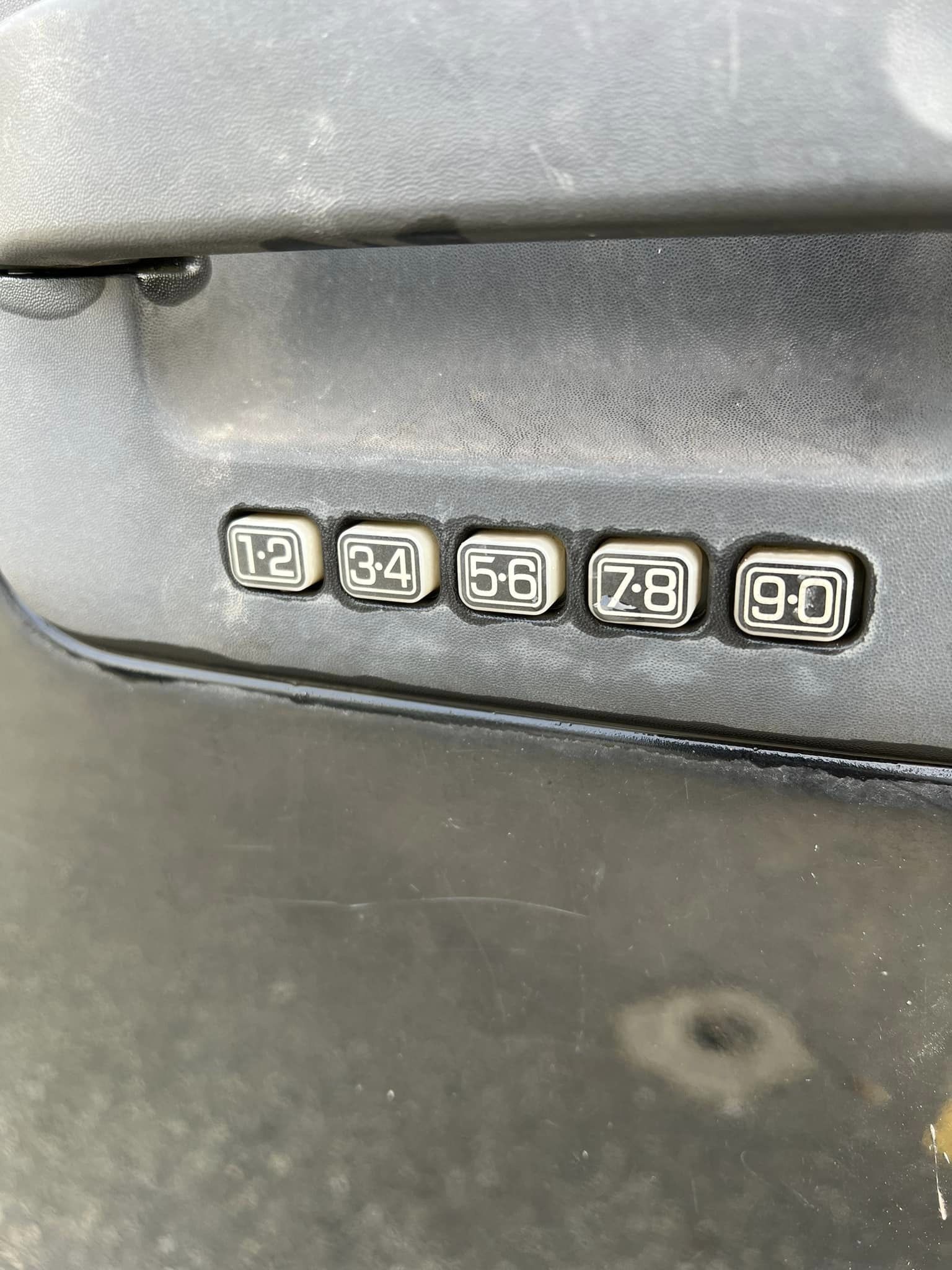 2004 Ford F-150 XLT SuperCrew 4WD 4.6L V8 - Image 21