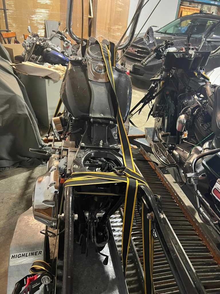 Pair of Harley Davidsons - Project/Parts Only - Image 5