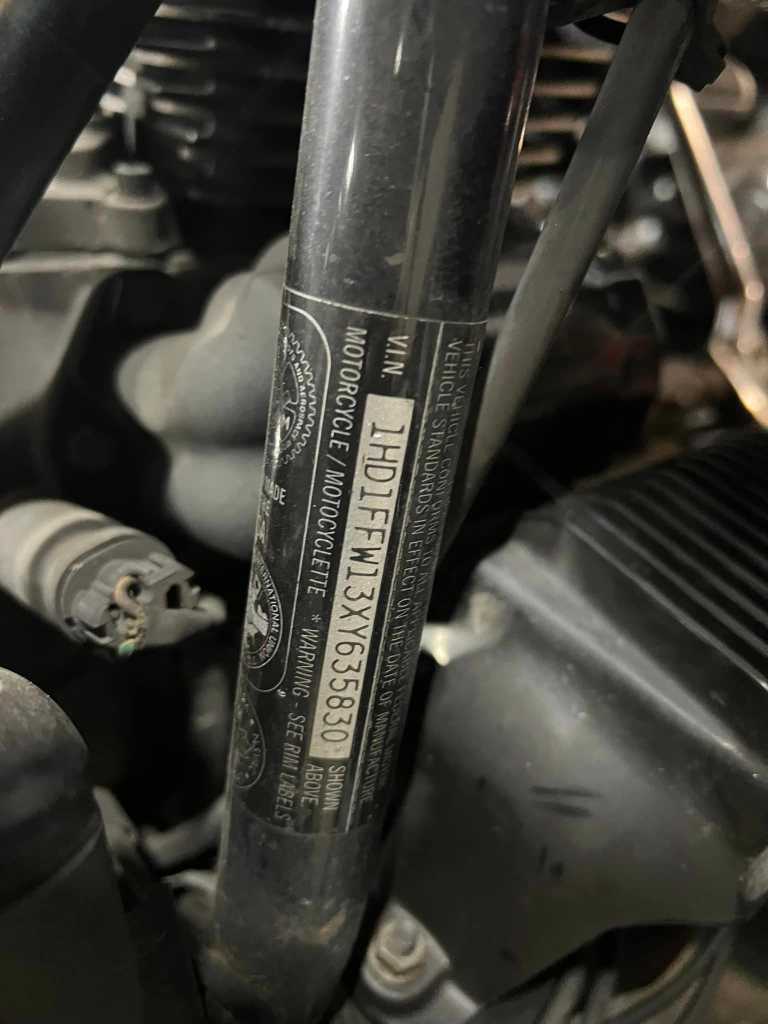 Pair of Harley Davidsons - Project/Parts Only - Image 14