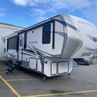 2022 Keystone Avalanche 390DS - Image 2