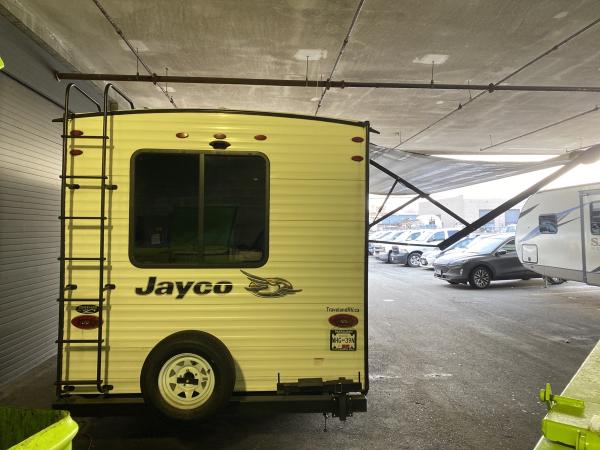2020 Jayco Jay Flight 212QBW Rocky Mountain Travel Trailer - Image 7