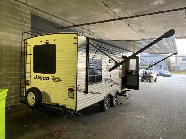 2020 Jayco Jay Flight 212QBW Rocky Mountain Travel Trailer - Image 6