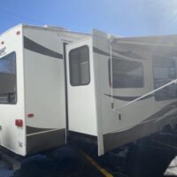 2013 Keystone Cougar 333MKS Fifth Wheel Travel Trailer - Image 7