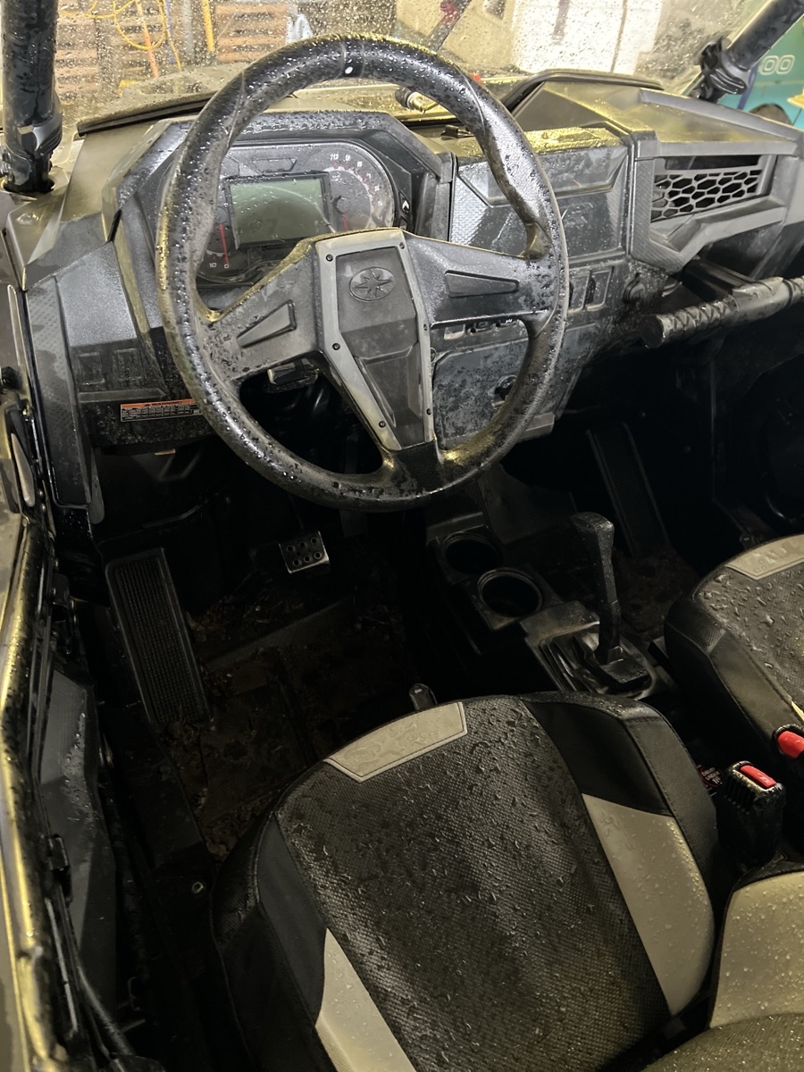 2021 Polaris Side-By-Side RZR 1000 4 Sport - Image 8