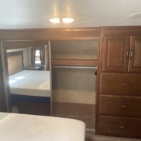 2013 Keystone Cougar 333MKS Fifth Wheel Travel Trailer - Image 23
